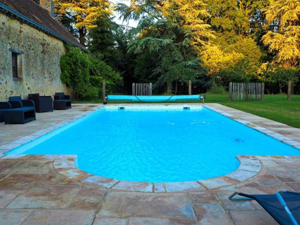 Gite Authentique Avec Piscine Chauffee, Parc Et Chevaux, Au Coeur D'Un Chateau Historique - Fr-1-410-189 Villa Le Tronchet  Dış mekan fotoğraf